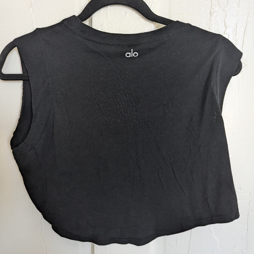 Alo Yoga Crop Top